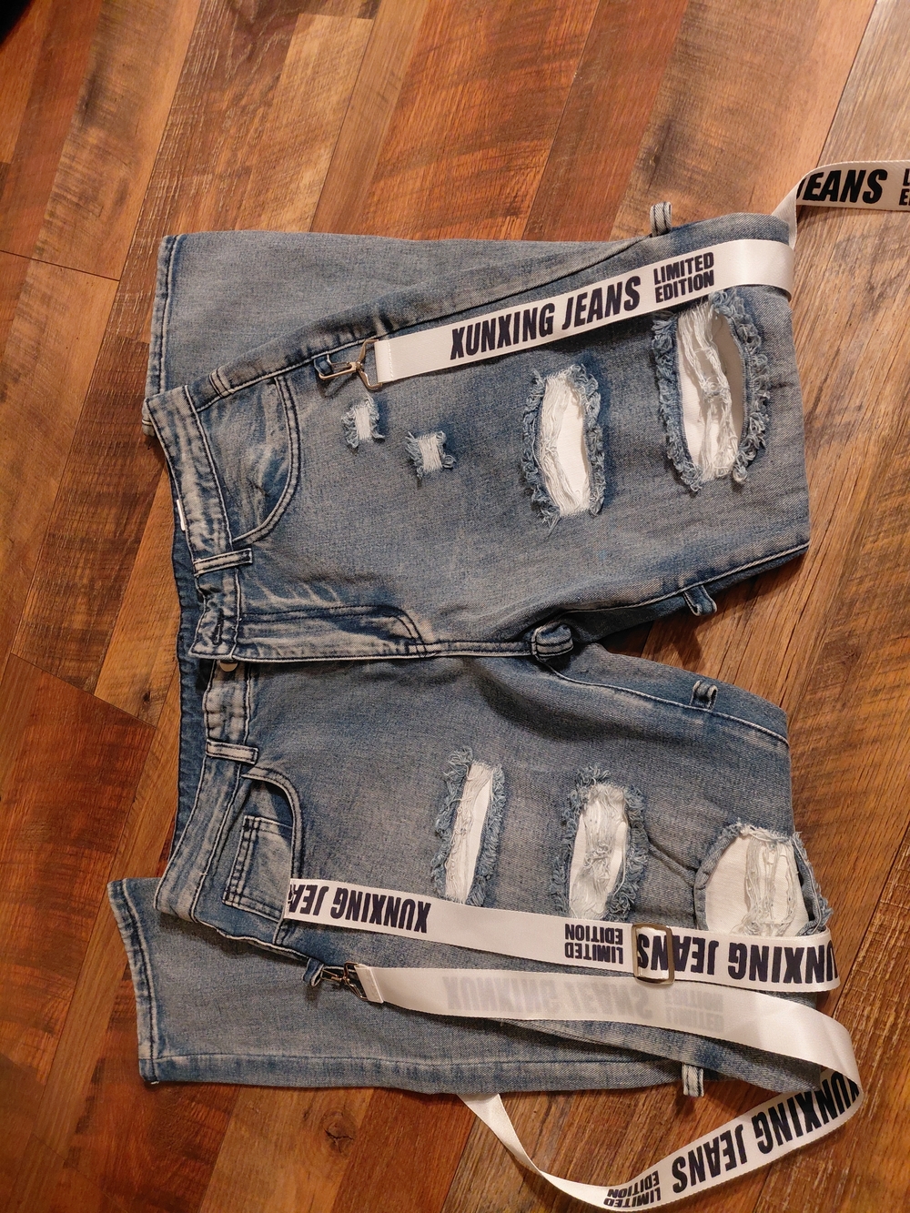 Xunxing Limited Edition Jeans XL Waist 36